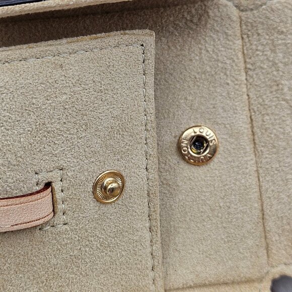 Louis Vuitton Monogram PM Jewelry Case - Picture 13 of 13
